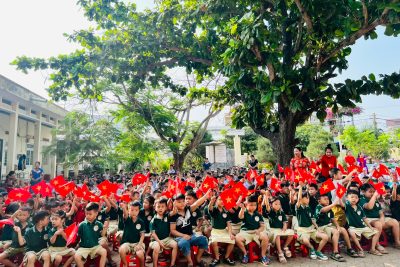 HOẠT ĐỘNG TRẢI NGHIỆM “THAM QUAN TRƯỜNG TIỂU HỌC”