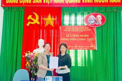 LỄ CÔNG NHẬN ĐẢNG VIÊN CHÍNH THỨC